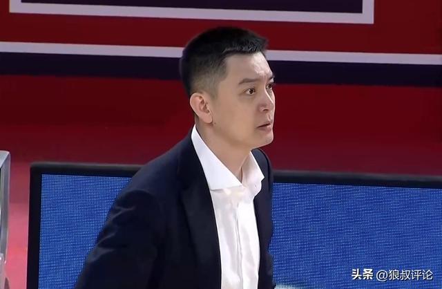 九游体育下载-杨鸣：第四节关键球总是差一口气 这种情况连续出现大家会有点阴影